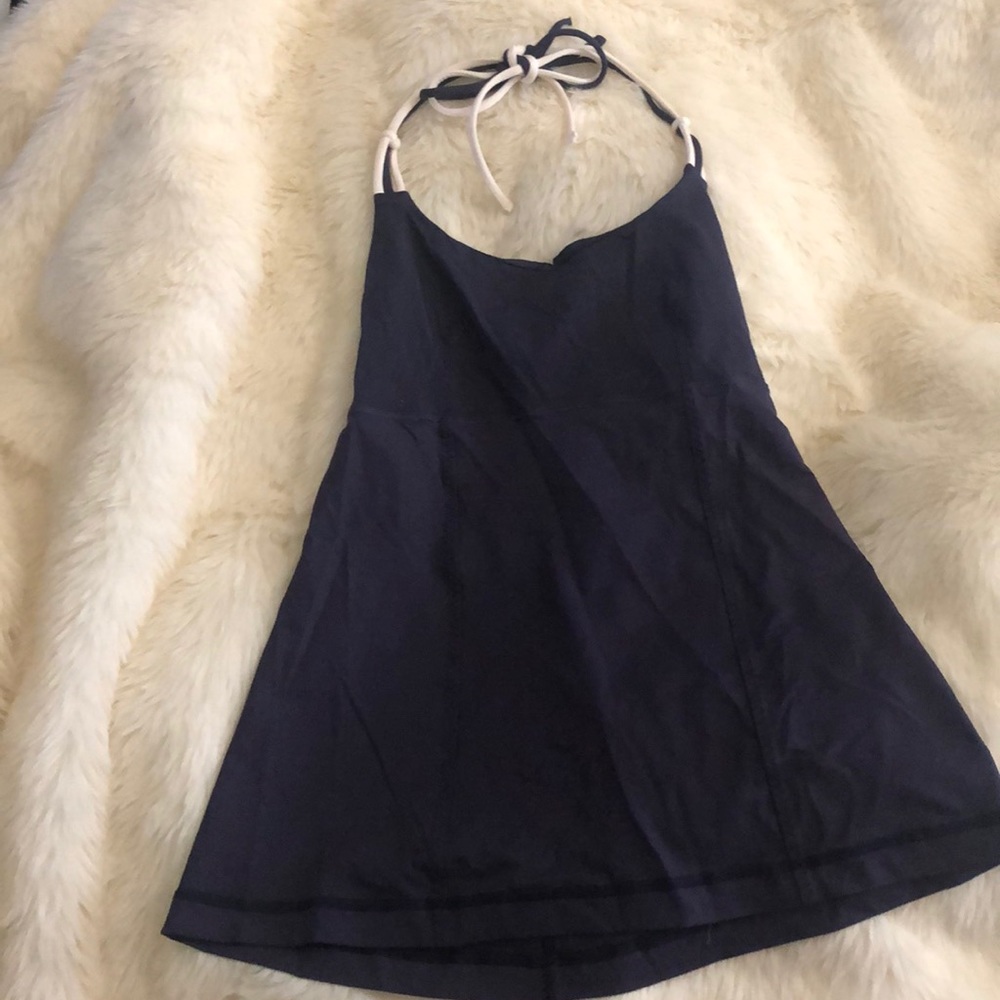 Lululemon tank top!